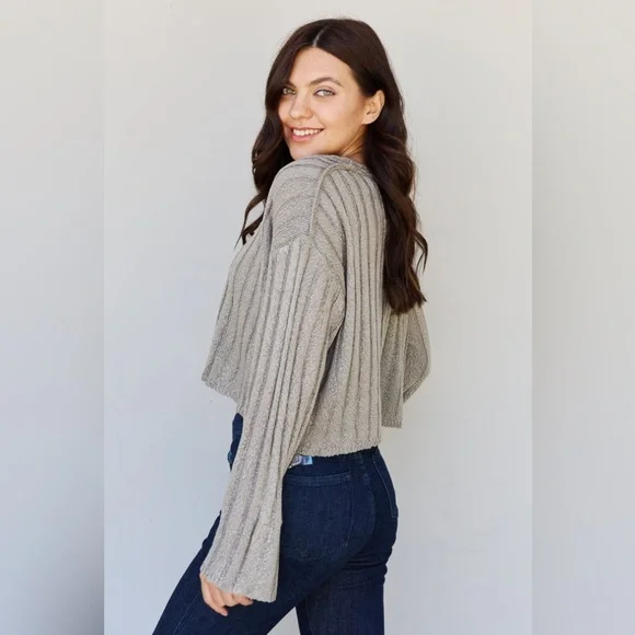 Flared Sleeve Button Cropped Cardigan - Picture 8 of 10